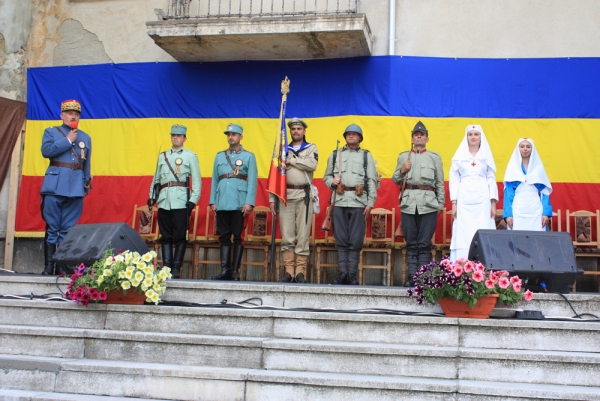 Ghidigeniul îi sărbătorește pe eroii sanitari ai comunei