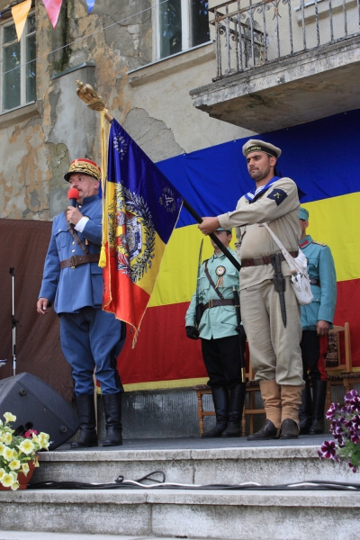 Ghidigeniul îi sărbătorește pe eroii sanitari ai comunei