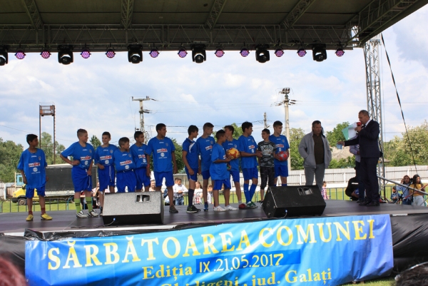 Premierea echipelor de fotbal (foto 1)