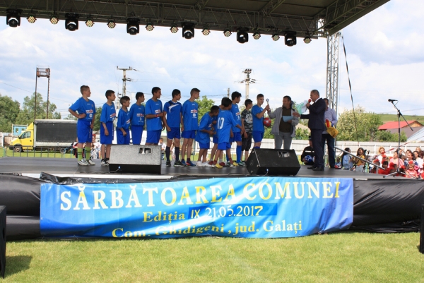 Premierea echipelor de fotbal (foto 2)